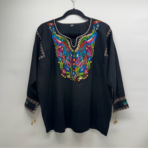 Mexican artesanal Embroidered Black Women's Top size L - Picture 2 of 8